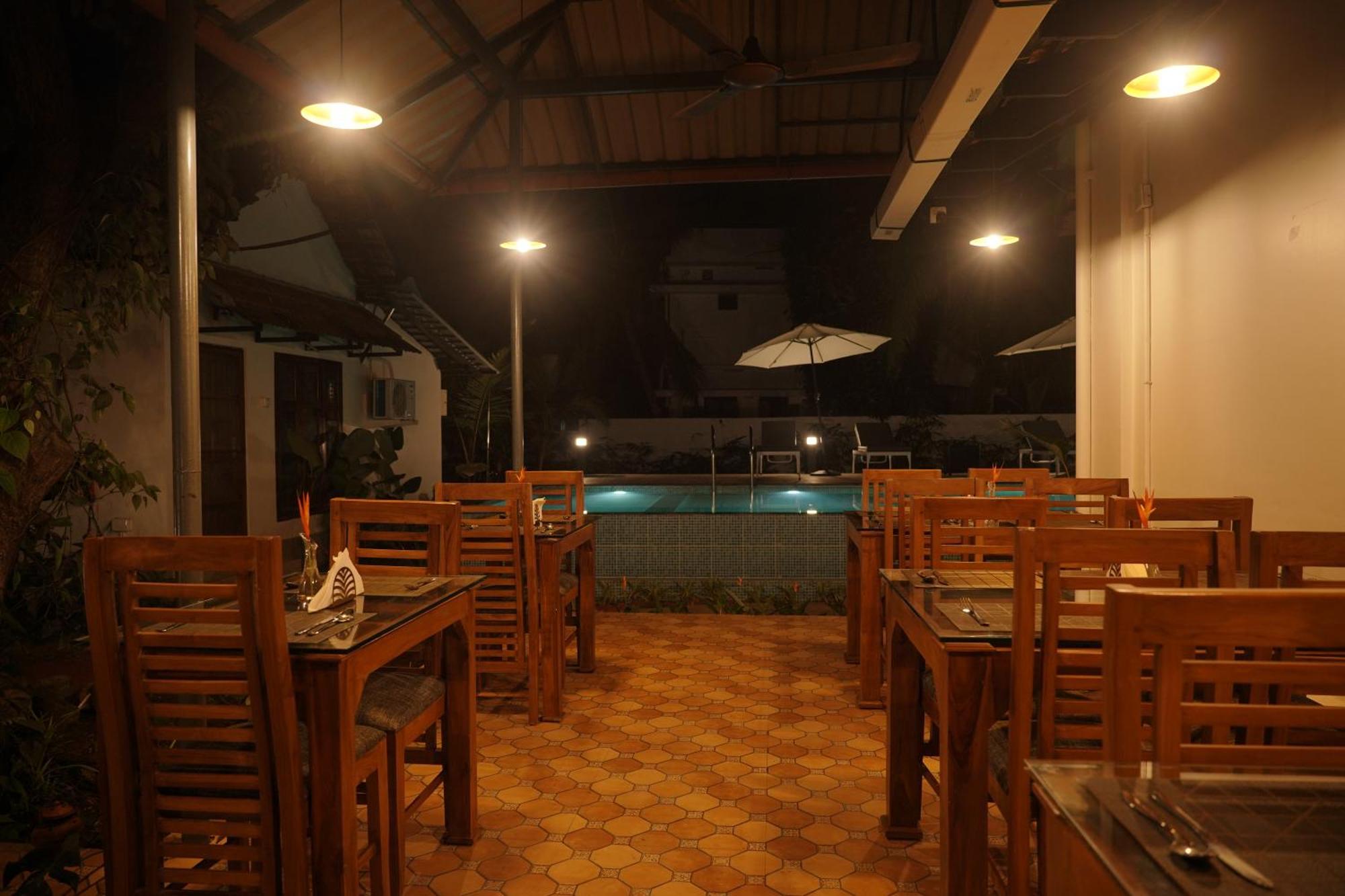 Alfred Place Kochi Extérieur photo